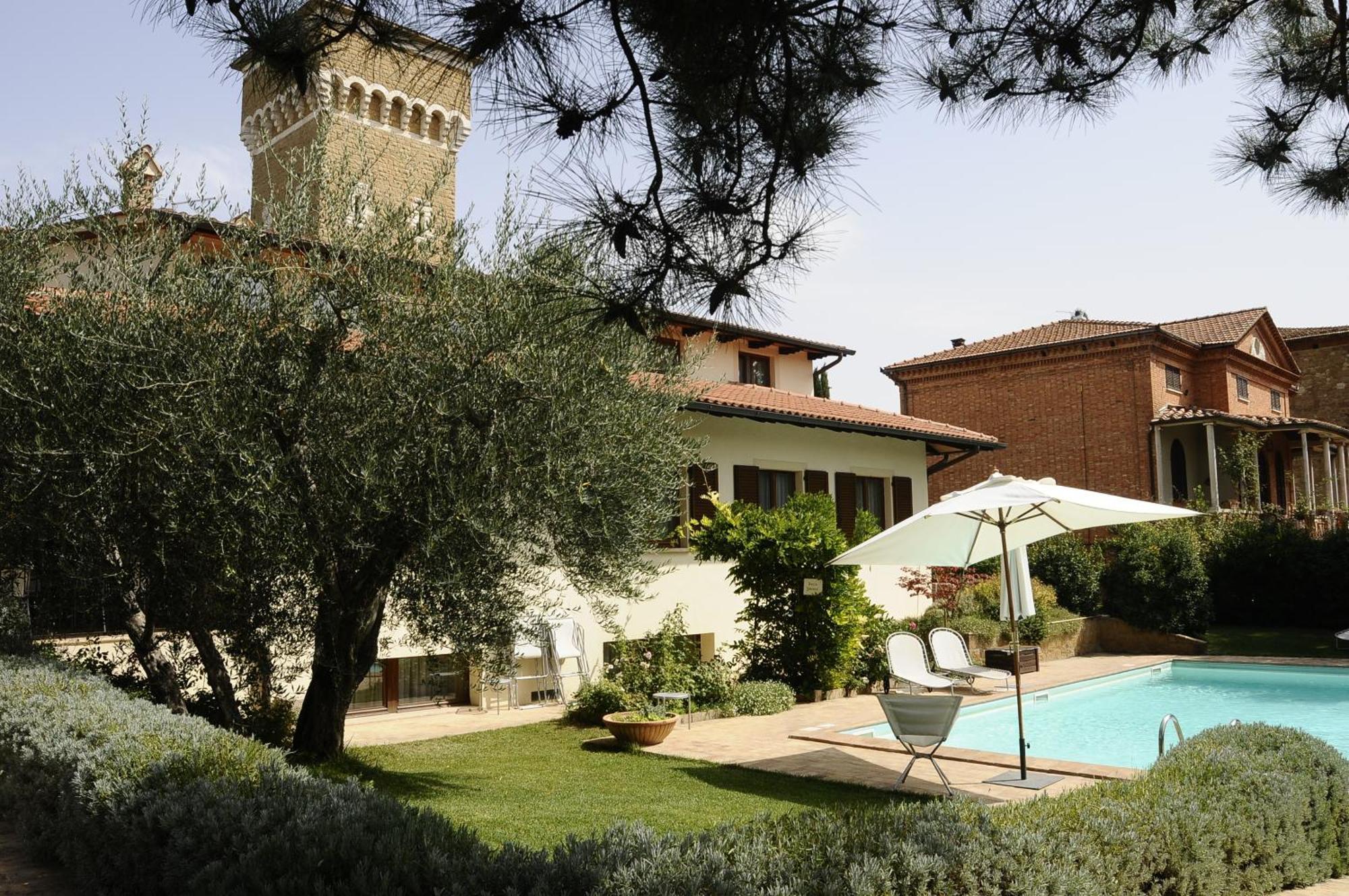 Hotel Rutiliano ピエンツァ エクステリア 写真