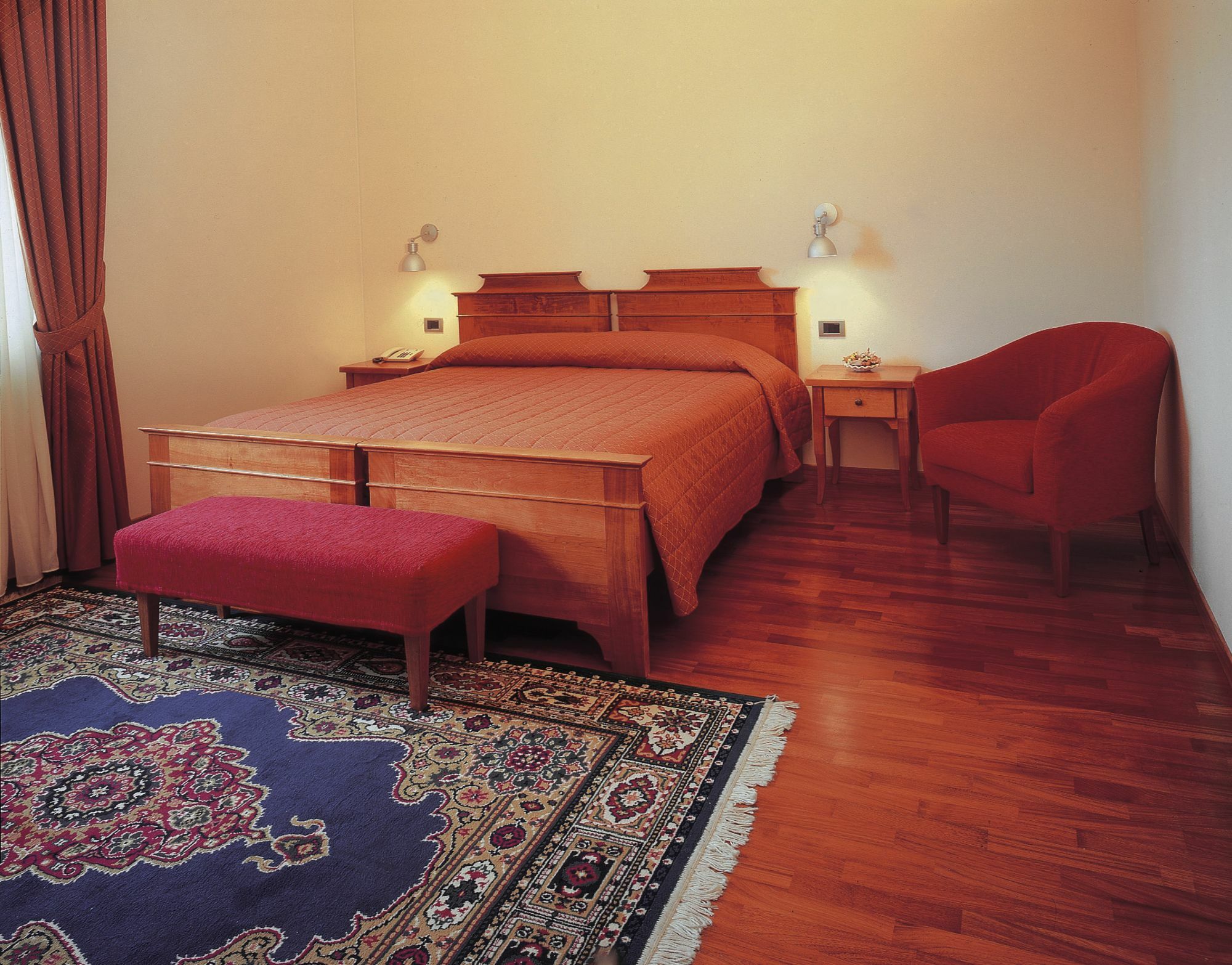 Hotel Rutiliano ピエンツァ エクステリア 写真